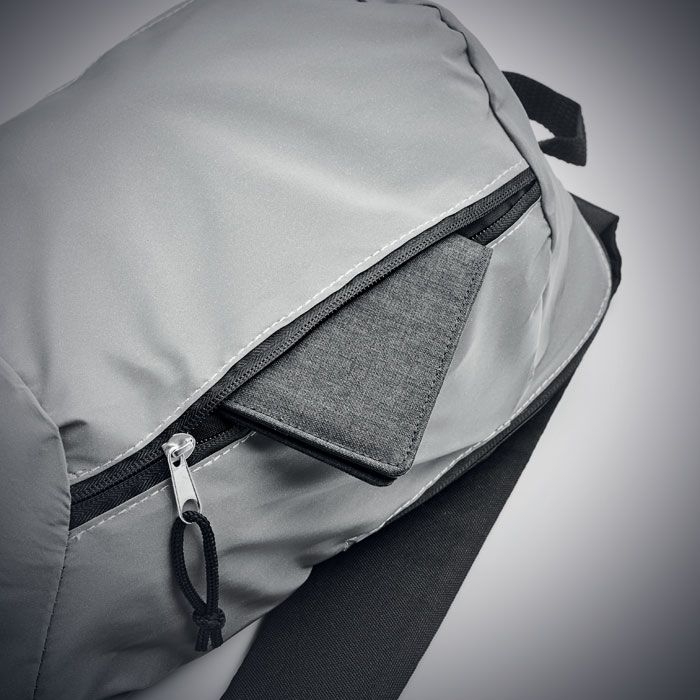 MO6131-16Visiback Reflektierender Rucksack 600D_ mattsilber