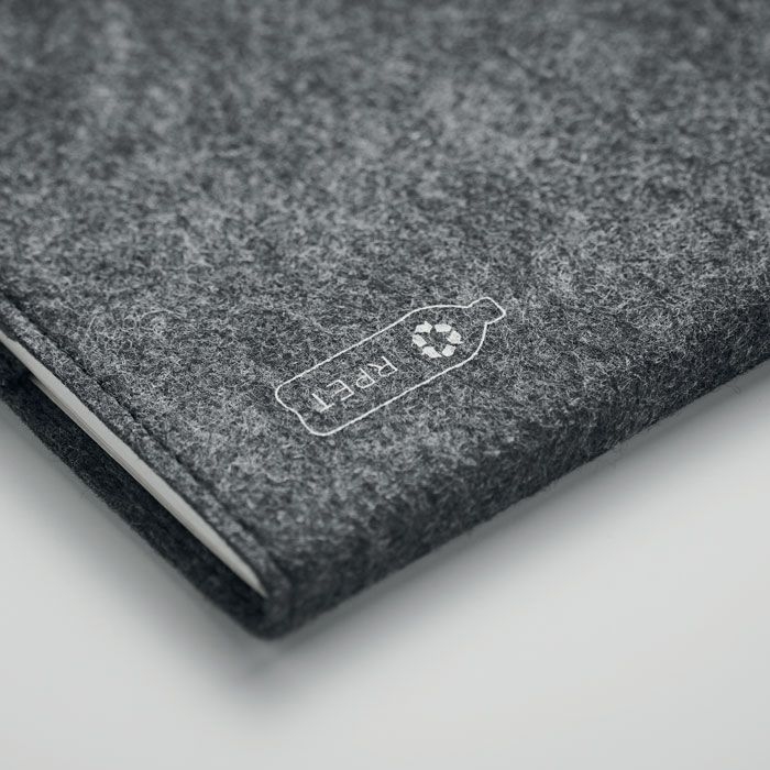 MO2093-15Feltbook DIN A5 Notizbuch RPET-Filz_ steingrau
