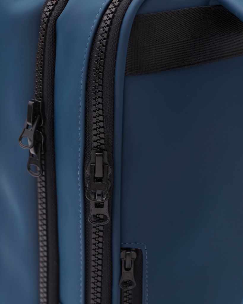 XDV5003-21VINGA Baltimore Travel Rucksack_ navy blau