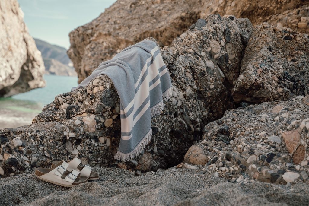 XDV45020-5VINGA Tolo Hamam-Frottierhandtuch_ navy blau