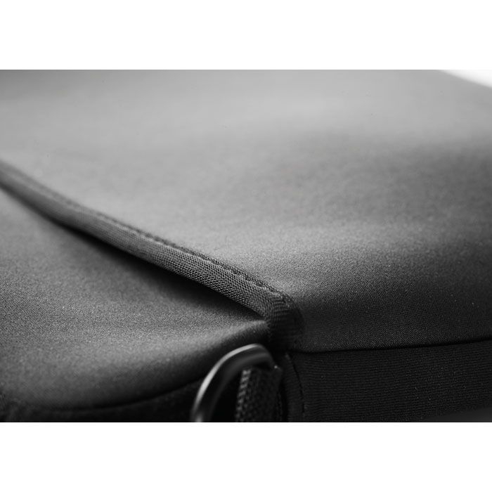 MO8331-03Neolap Neopren Laptop Tasche_ schwarz