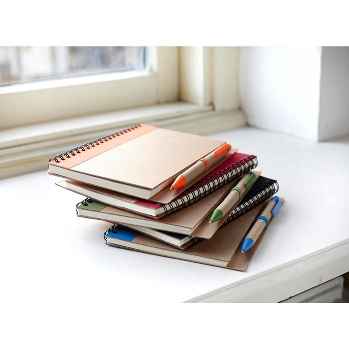 GI2715-04Notizbuch aus recyceltem Papier Stella_ gruen