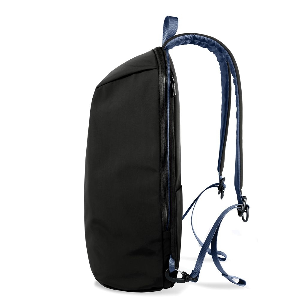 XDP706.33-05XD Design Switch 2-in-1 Rucksack_ navy blau