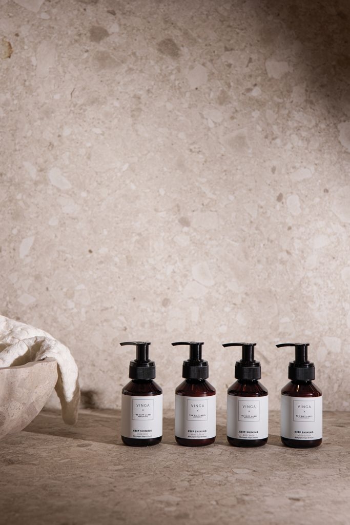 XDTGL1014301-1VINGA x TGL Koerper- und Handpflege-Geschenkset_ weiss