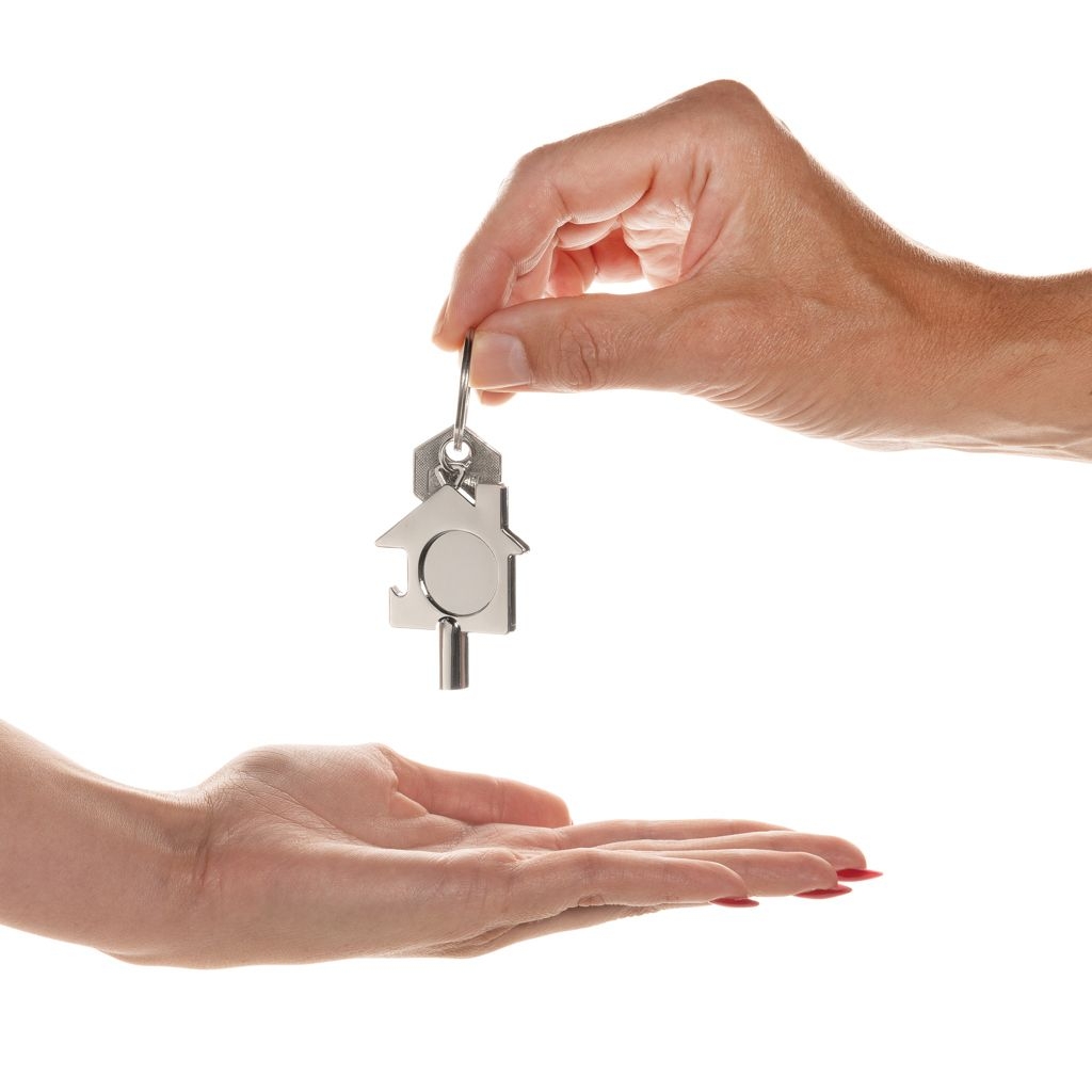 XDP191_71-023-in-1 Schluesselring aus RCS rec. Zinklegierung_ silber