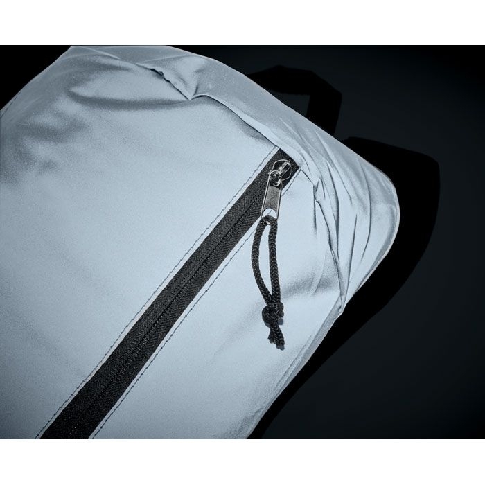 MO6131-16Visiback Reflektierender Rucksack 600D_ mattsilber