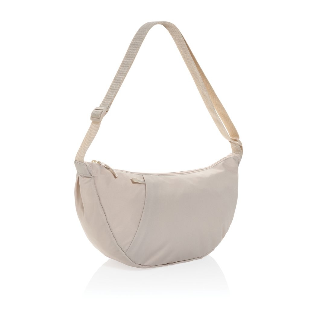 XDP763.51-19Crescent XL AWARE™ RPET Half-Moon Sling Tasche_ beige