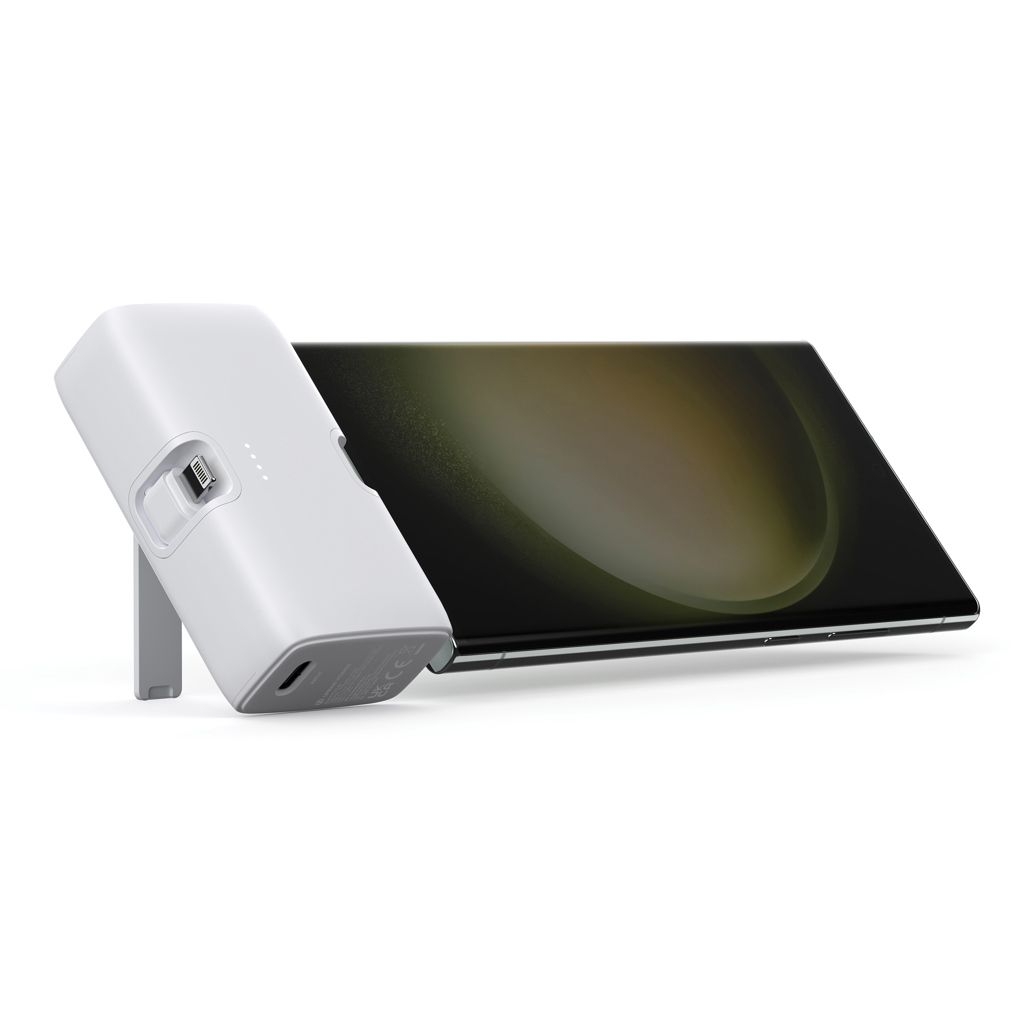 XDP322_85-03Urban Vitamin Los Angeles 20W Powerbank aus RCS rec. Plastik_ weiss