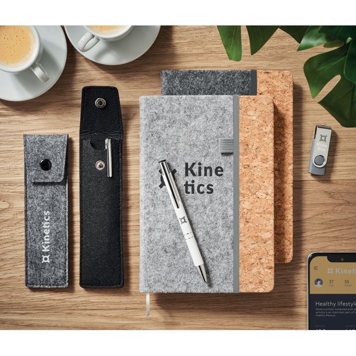 MO2473-07Cencil Stifte-Etui RPET-Filz_ grau