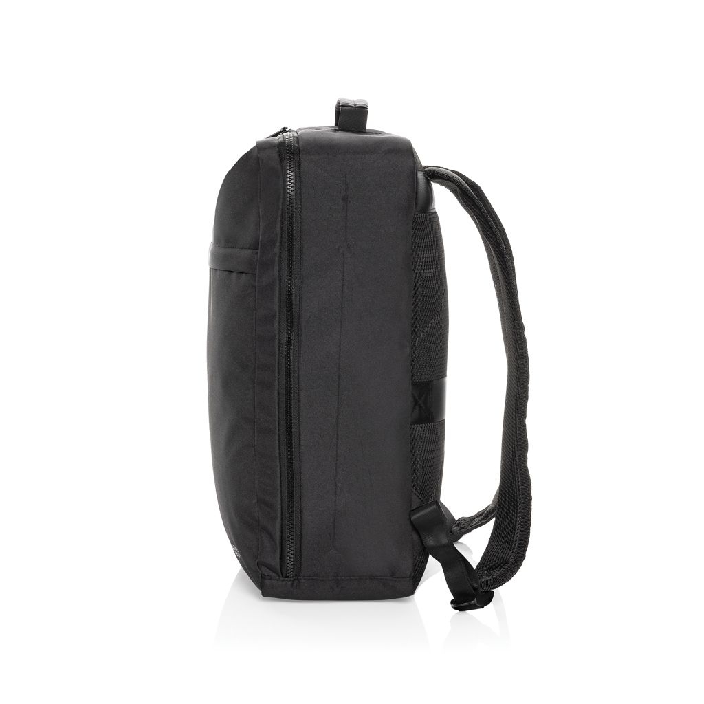 XDP763_43-01Swiss Peak Aware™ RPET Essential 15.6_ Laptop-Rucksack_ schwarz