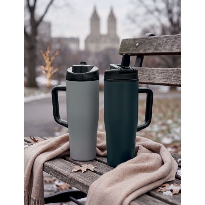 MO3213-07Atlanta Doppelwandiger Becher 900ml_ grau