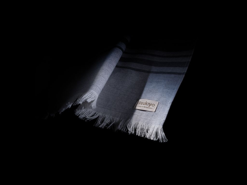 XDP453.79-5Ukiyo Yumiko AWARE™ Hamamtuch 100x180cm_ navy blau