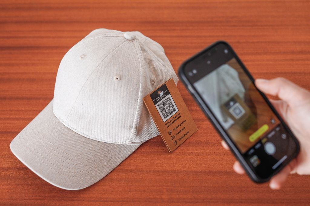 XDP453.09-00Milo AWARE™ 6-Panel-Heather-Kappe_ off white