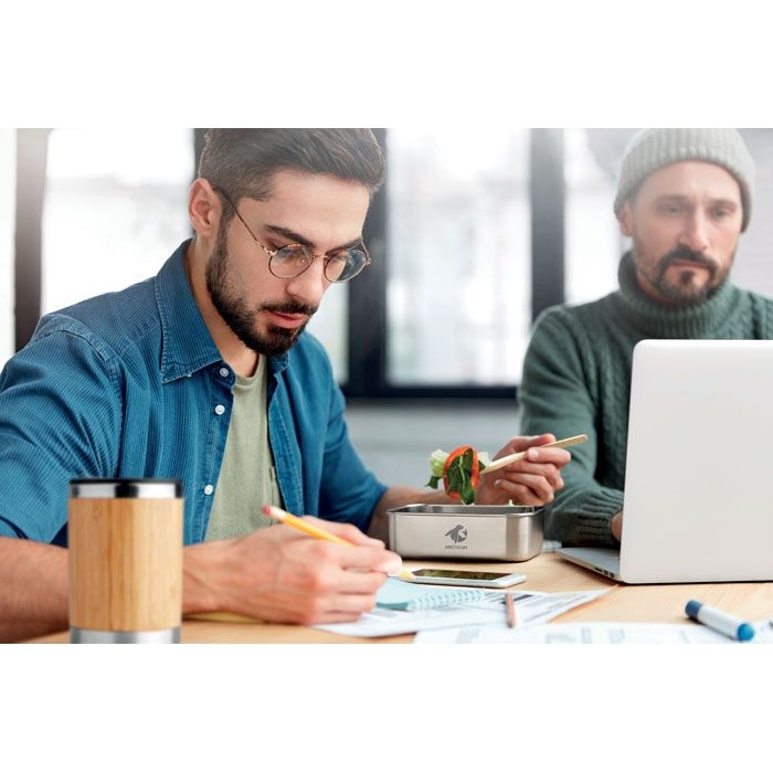 MO9967-40Savanna Lunchbox Edelstahl 600ml_ holz