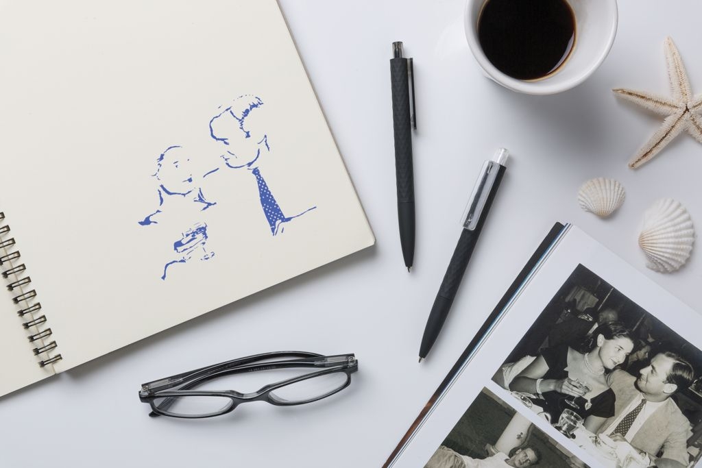 XDP610.97-0X3-Black mit Smooth-Touch aus RCS recyceltem ABS_ transparent