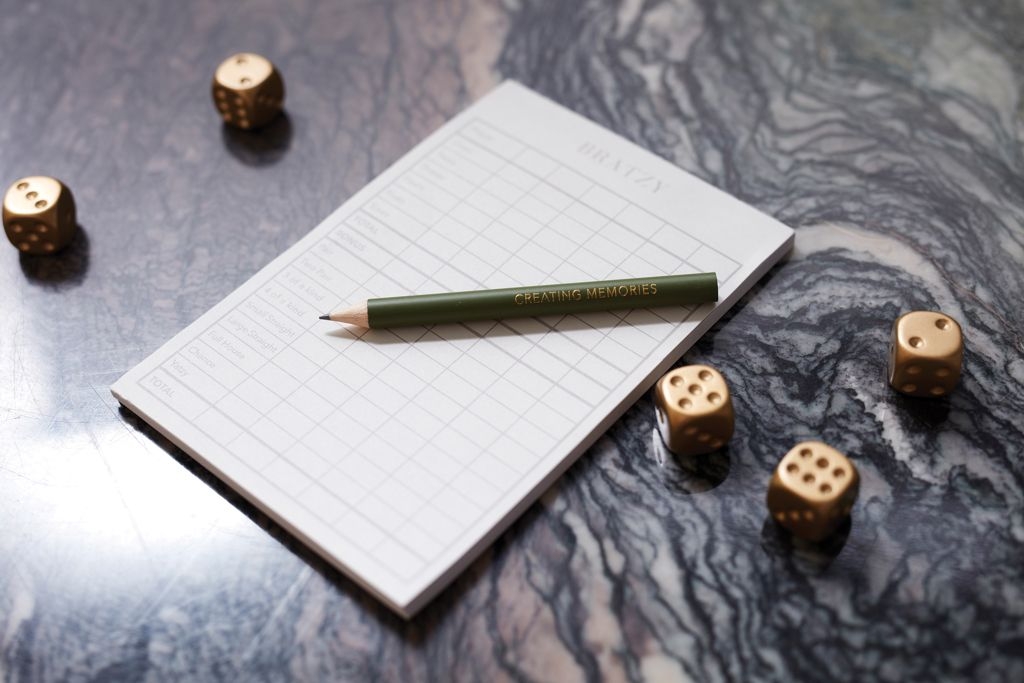 XDV9152-1VINGA Bratzy Tischspiel_ gruen