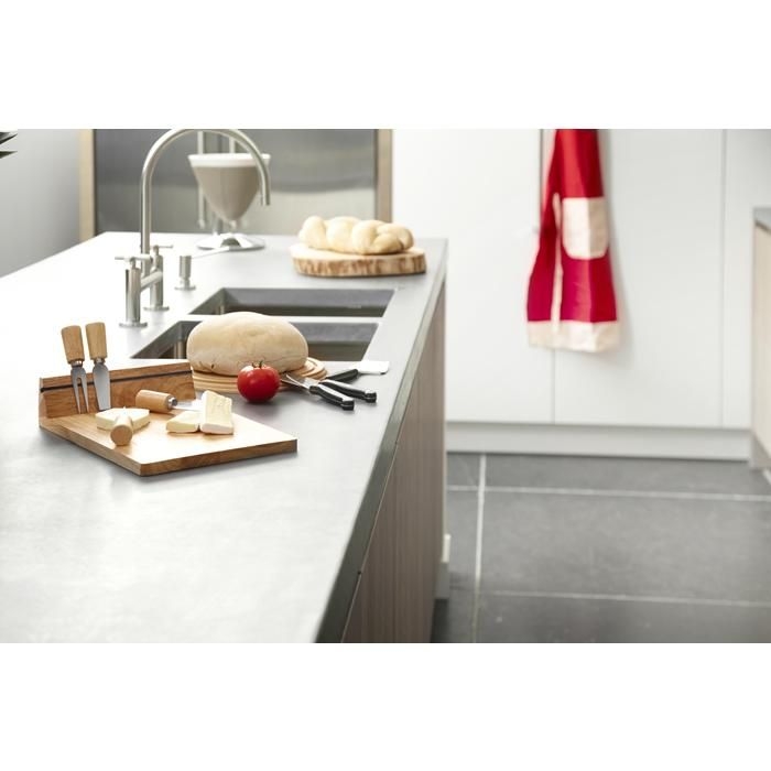 GI4657-11Kaesebrett aus Holz Arlo_ brown