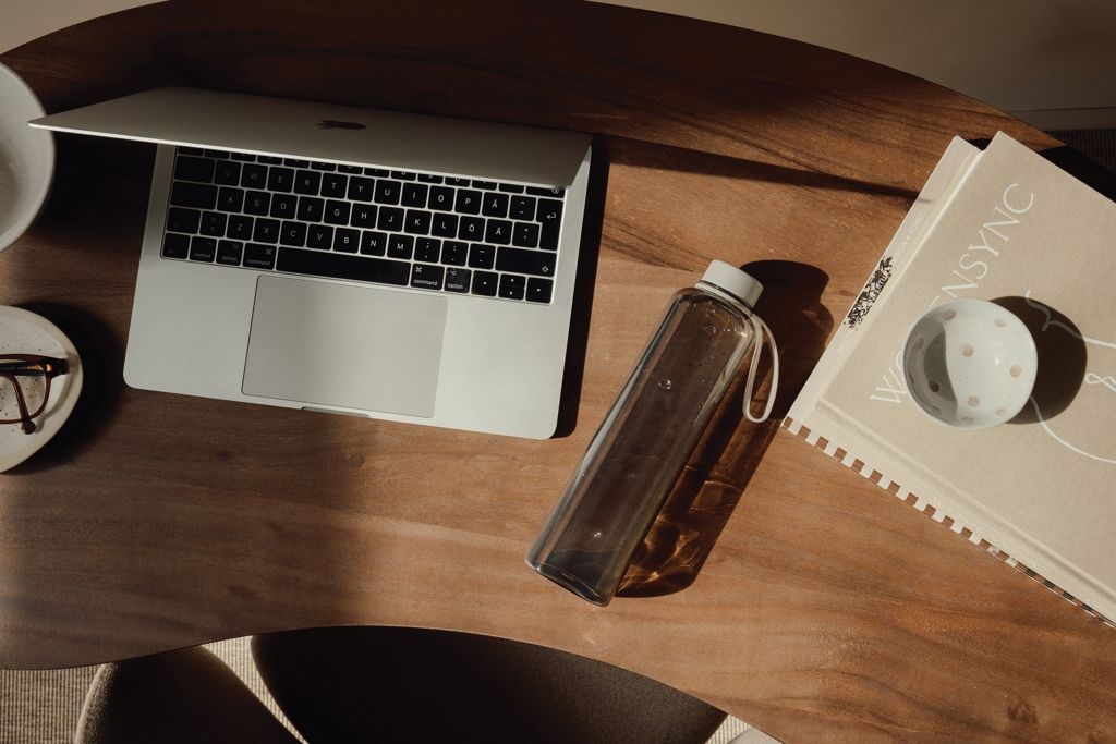 XDV43307-00VINGA Arch 550ml Flasche aus RCS recyceltem PET_ transparent