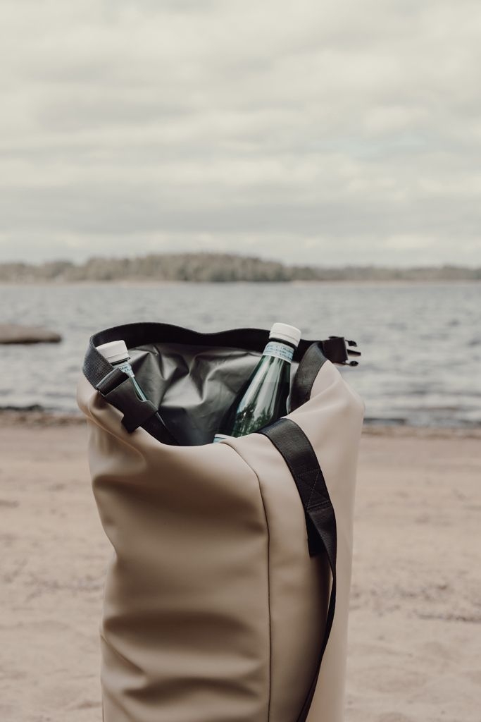 XDV77502-19VINGA Baltimore RCS Roll-Top Kuehltasche_ greige