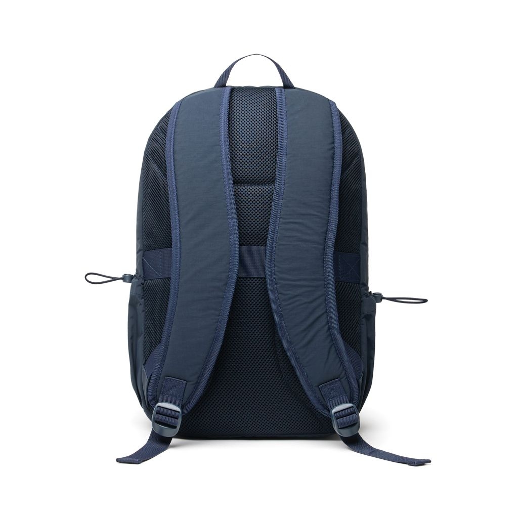 XDP763.53-25KENTO URBAN 15_6_ Rucksack aus RCS  recyceltem Nylon_ navy blau