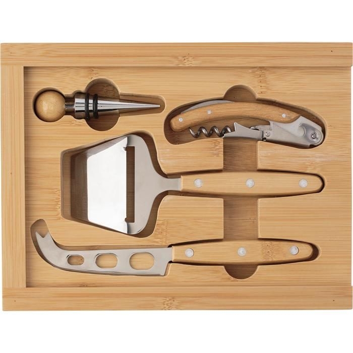GI839567-11Kaese- und Weinset aus Bambus Patrick_ brown