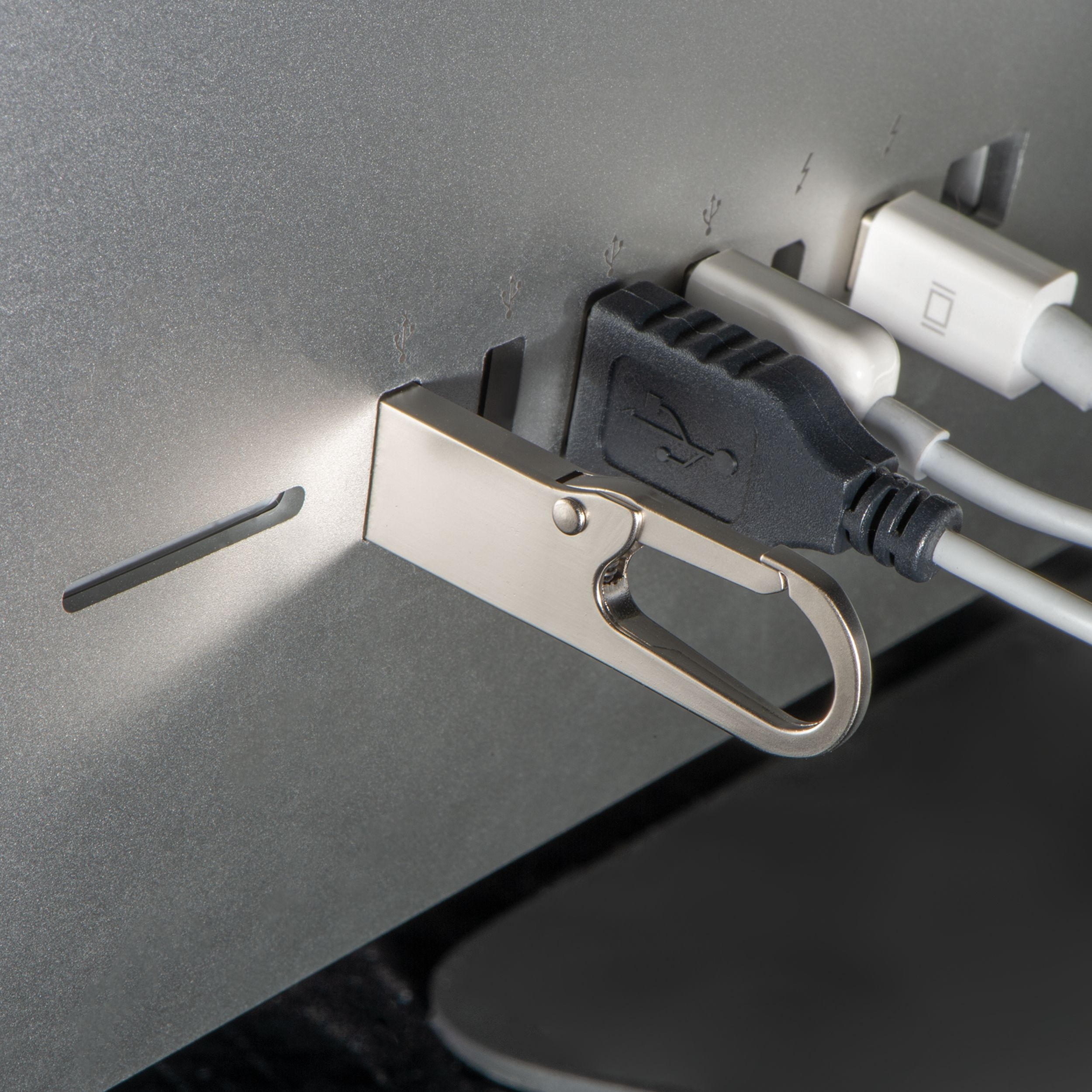 MA20992-07USB-Stick Metall mit Karabinerhaken 8GB DONALD_ silbergrau_ 8 GB