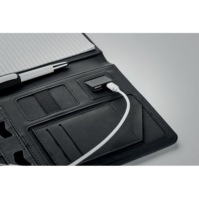 MO9231-03Powernoty DIN A5 Portfolio _ Powerbank_ schwarz