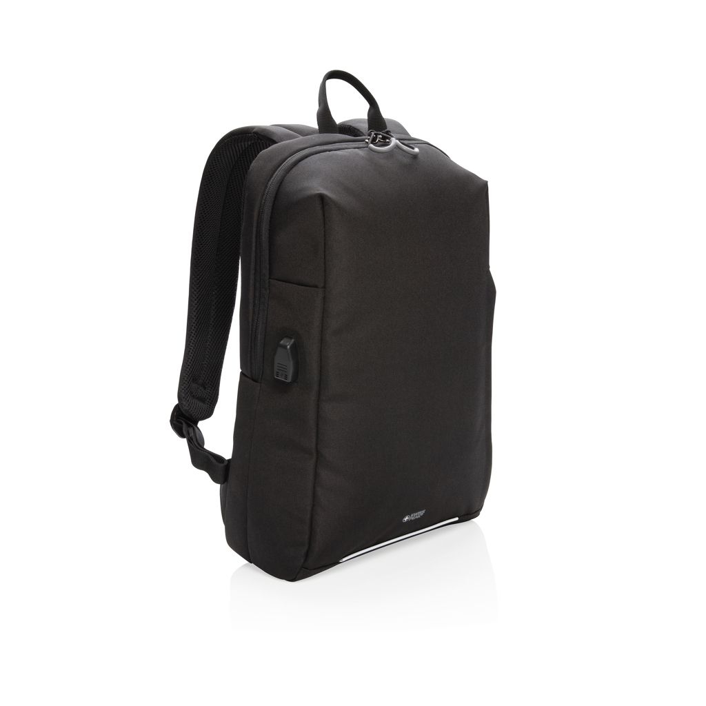 XDP763.16-1Swiss Peak AWARE™ RFID und USB A-Laptop-Rucksack_ schwarz