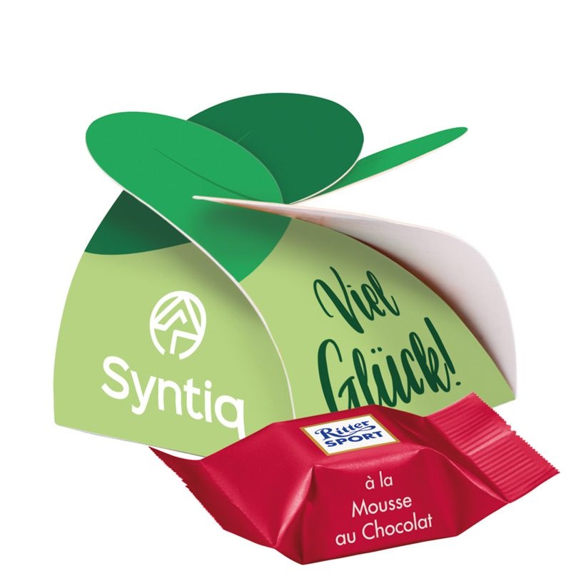 JG10250-1Kleines Praesent Ritter SPORT_ Ritter Sport Schokowuerfel_ Mousse au Chocolate