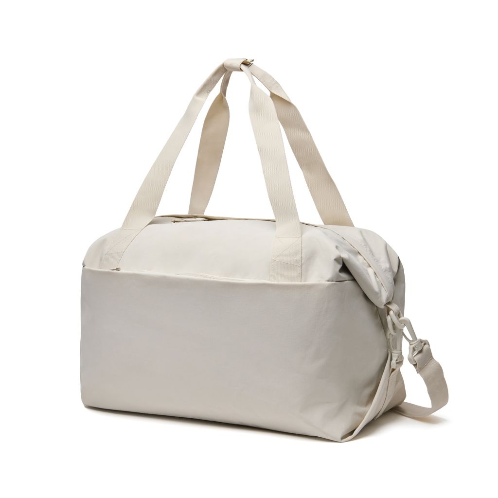 XDP707.21-19KENTO URBAN Weekender aus RCS recyceltem Nylon_ beige