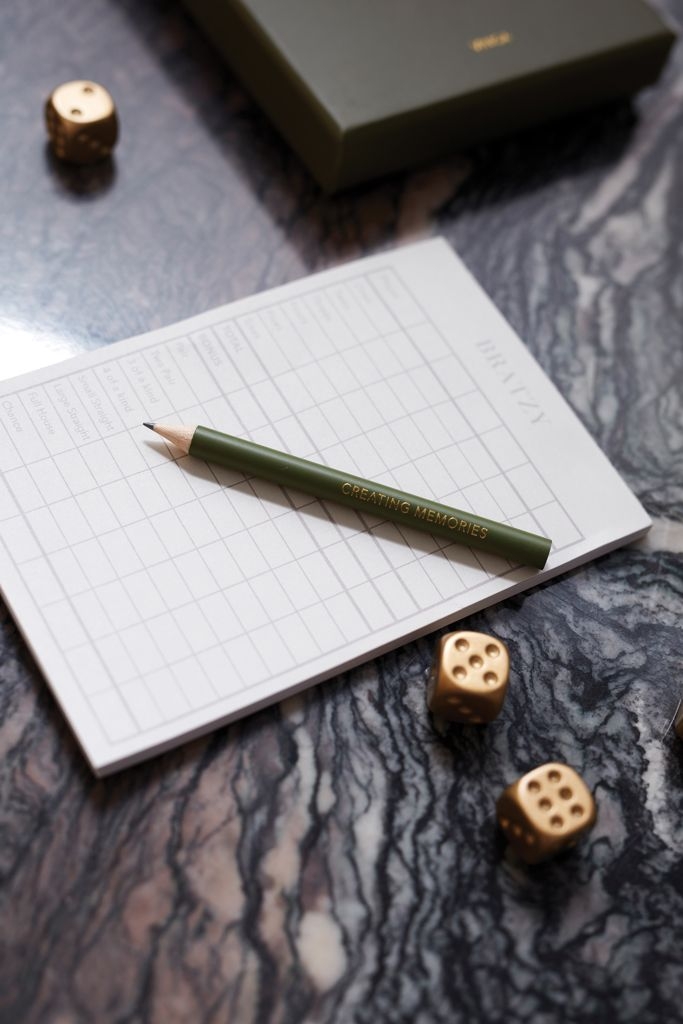 XDV9152-1VINGA Bratzy Tischspiel_ gruen