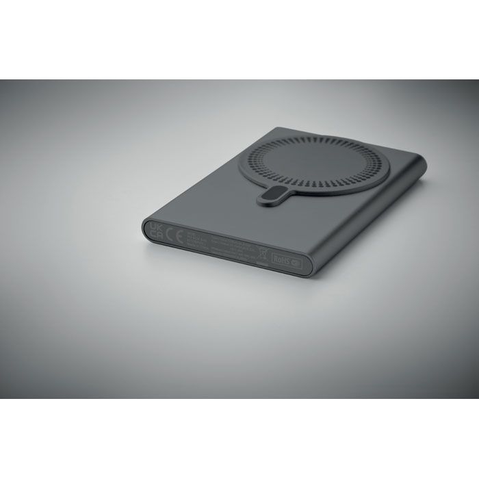 MO2442-18Pawtt Wireless charger power bank_ titan