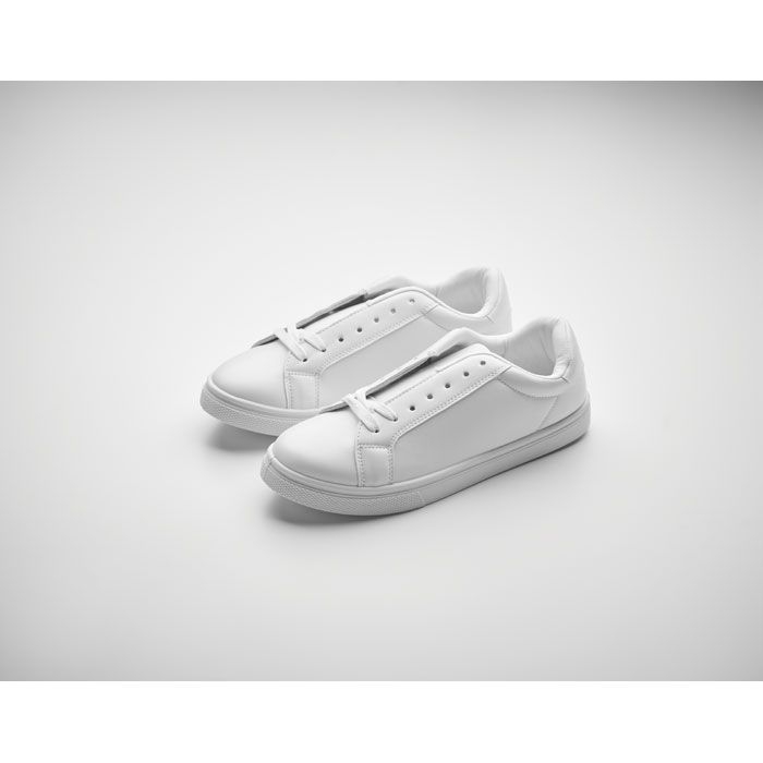 MO2040-06Blancos Sneakers aus PU Gr. 40_ weiss