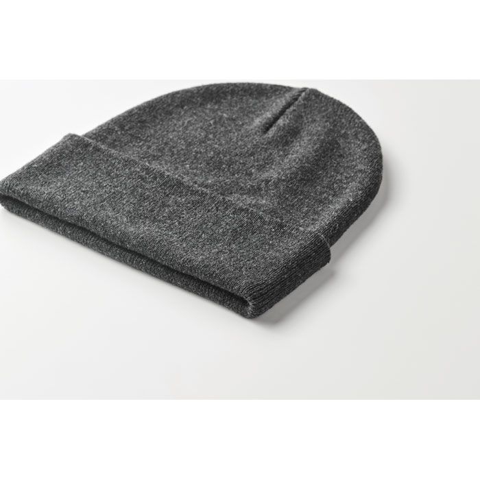 MO2705-15Beanix Beanie mit Buendchen_ steingrau