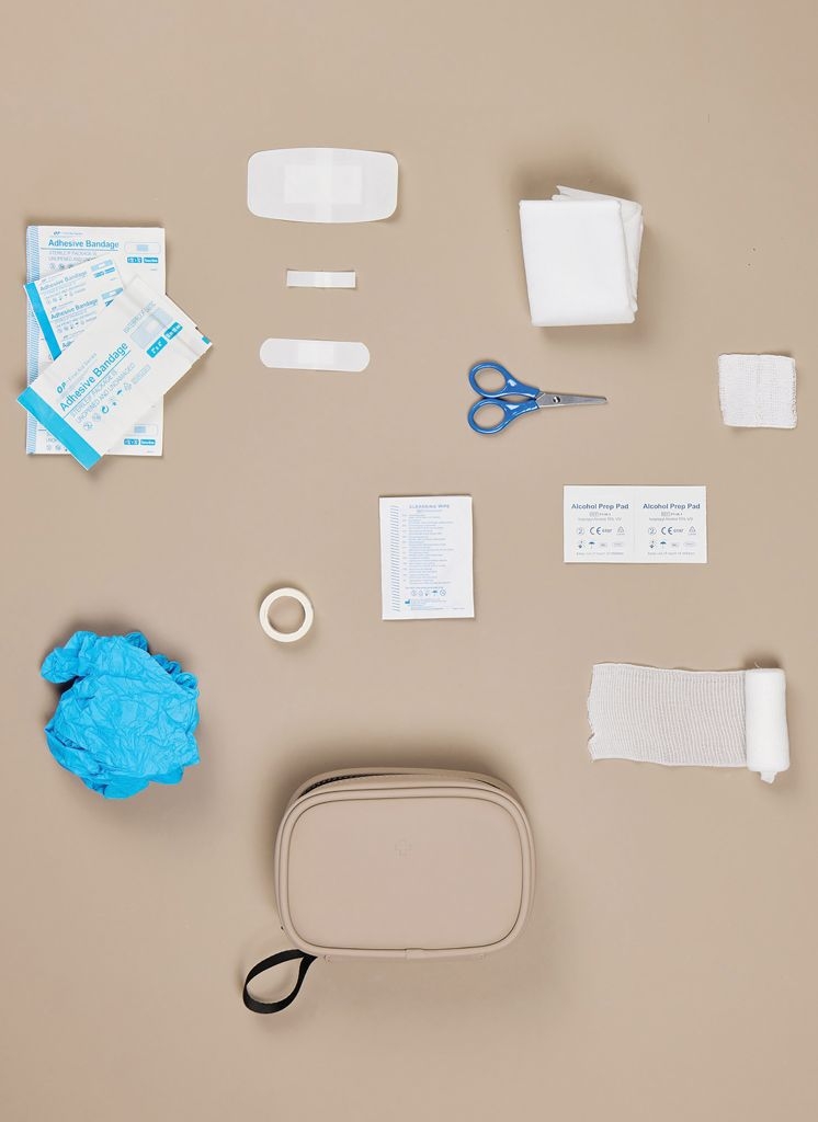 XDV26500-19VINGA Baltimore RCS Erste-Hilfe-Set_ greige